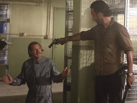 Lew Temple & Andrew Lincoln in The Walking Dead